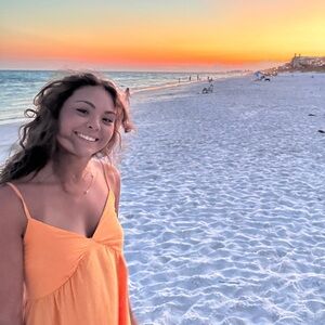 Meet your Posher, Megan